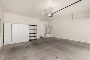 2090 S Dorsey Ln, Tempe, AZ 85282 - Photo 29