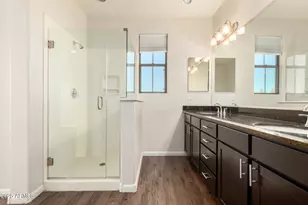 2090 S Dorsey Ln, Tempe, AZ 85282 - Photo 17