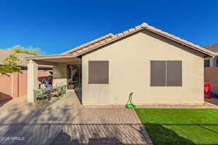 18183 W Desert Blossom Dr, Goodyear, AZ 85338 - Photo 25