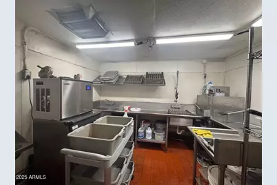 501 N Arizona Avenue, Chandler, AZ 85225 - Photo 23