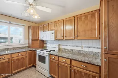 1208 N Palm Lane, Coolidge, AZ 85128 - Photo 15