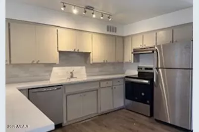 4102 E Calle Redonda -- #43, Phoenix, AZ 85018 - Photo 3