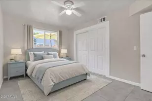 3302 E Pinchot Ave, Phoenix, AZ 85018 - Photo 15