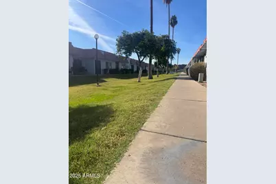 6814 N 35th Avenue #D, Phoenix, AZ 85017 - Photo 3