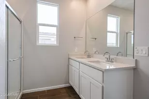 17234 W Patrick Ln, Surprise, AZ 85387 - Photo 27