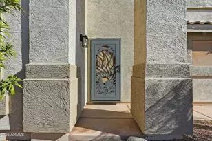 2354 E Palm Beach Dr, Chandler, AZ 85249 - Photo 5