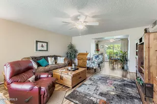 9524 W Greenway Rd, Sun City, AZ 85351 - Photo 5