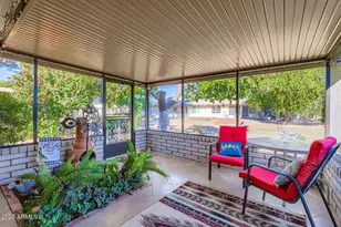 9524 W Greenway Rd, Sun City, AZ 85351 - Photo 7