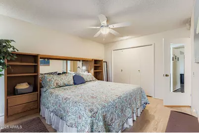 9524 W Greenway Road, Sun City, AZ 85351 - Photo 19