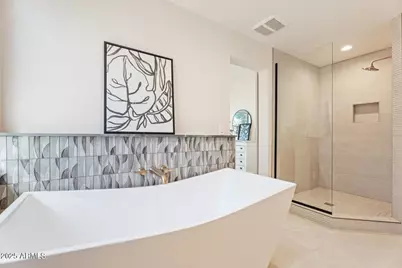 8408 E Rancho Vista Drive, Scottsdale, AZ 85251 - Photo 17