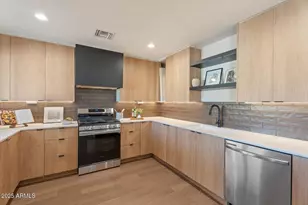 8408 E Rancho Vista Dr, Scottsdale, AZ 85251 - Photo 11