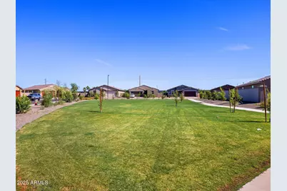 4119 W Monika Lane, San Tan Valley, AZ 85144 - Photo 9