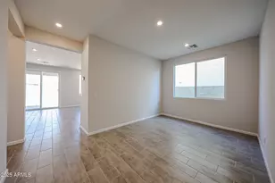 17925 W Montana De Oro Dr, Surprise, AZ 85387 - Photo 7