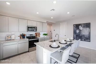 17920 W Montana De Oro Drive, Surprise, AZ 85387 - Photo 3