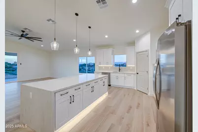 12608 S Airport Road, Buckeye, AZ 85326 - Photo 11