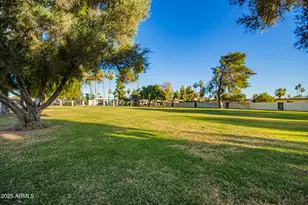 1718 E Gaylon Dr, Tempe, AZ 85282 - Photo 33