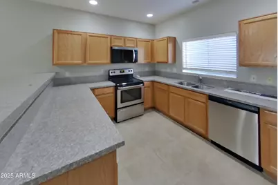 17610 N 17th Place #21, Phoenix, AZ 85022 - Photo 5
