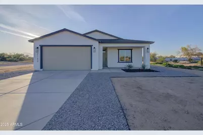 21140 W Shasta Drive, Buckeye, AZ 85326 - Photo 3