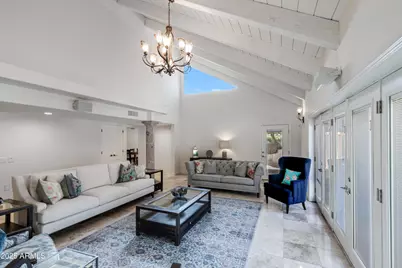 10308 N 48th Place, Paradise Valley, AZ 85253 - Photo 9