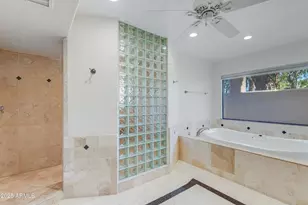 10308 N 48th Pl, Paradise Valley, AZ 85253 - Photo 17