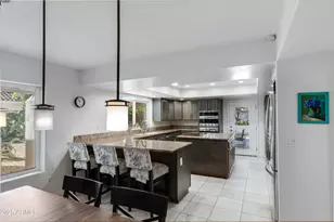 10308 N 48th Pl, Paradise Valley, AZ 85253 - Photo 11