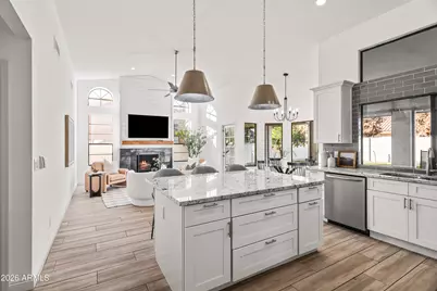 9822 E Wood Drive, Scottsdale, AZ 85260 - Photo 11