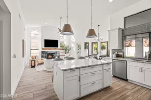 9822 E Wood Dr, Scottsdale, AZ 85260 - Photo 11