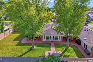 104 E Myrtle Ave, Phoenix, AZ 85020 - Photo 11