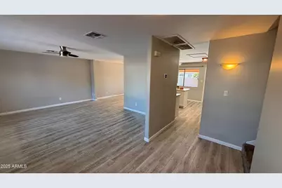 8625 E Valley View Road, Scottsdale, AZ 85250 - Photo 3