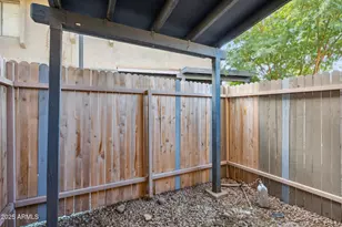 286 W Palomino Dr, Chandler, AZ 85225 - Photo 17