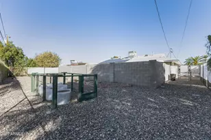 10925 W Cherry Hills Drive West, Sun City, AZ 85351 - Photo 35