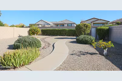 19975 N 108th Avenue, Peoria, AZ 85373 - Photo 35