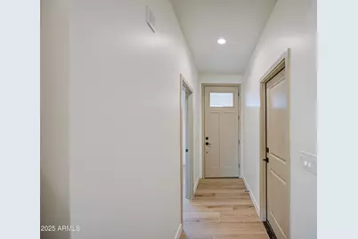 21236 W Shasta Street, Buckeye, AZ 85326 - Photo 5