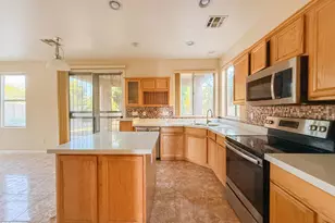 6874 W Blackhawk Dr, Glendale, AZ 85308 - Photo 7