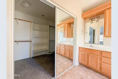 6874 W Blackhawk Drive, Glendale, AZ 85308 - Photo 31