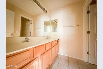 6874 W Blackhawk Drive, Glendale, AZ 85308 - Photo 23