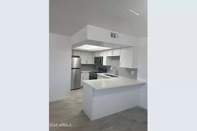 13207 N 21st Place #6, Phoenix, AZ 85022 - Photo 9