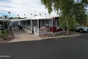 15606 S Gilbert Rd, Chandler, AZ 85225 - Photo 43