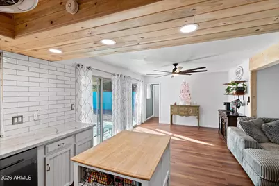 10443 W Butler Drive, Peoria, AZ 85345 - Photo 17