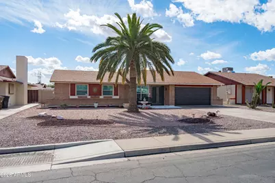 10443 W Butler Drive, Peoria, AZ 85345 - Photo 3