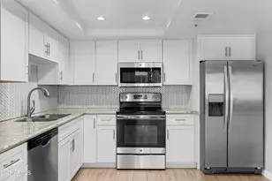 7950 E Camelback Rd, Scottsdale, AZ 85251 - Photo 11