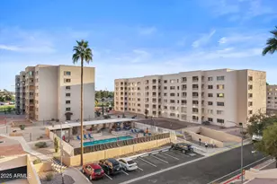 7950 E Camelback Rd, Scottsdale, AZ 85251 - Photo 15