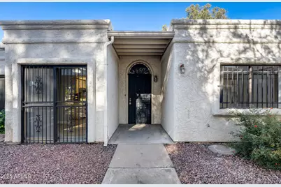 2718 W Desert Cove Avenue, Phoenix, AZ 85029 - Photo 9