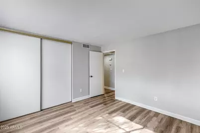 2718 W Desert Cove Avenue, Phoenix, AZ 85029 - Photo 25