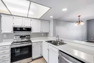 2718 W Desert Cove Avenue, Phoenix, AZ 85029 - Photo 3