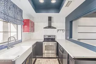 6153 N 28th Pl, Phoenix, AZ 85016 - Photo 11