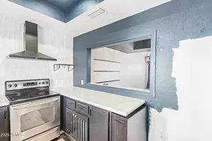 6153 N 28th Pl, Phoenix, AZ 85016 - Photo 13