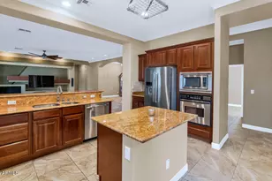 14426 W Becker Ln, Surprise, AZ 85379 - Photo 19