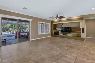 14426 W Becker Ln, Surprise, AZ 85379 - Photo 13