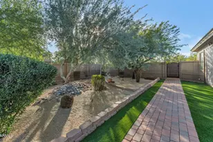14426 W Becker Ln, Surprise, AZ 85379 - Photo 49